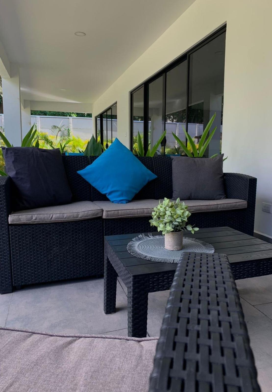 Hotel Good Life Coco Bagian luar foto