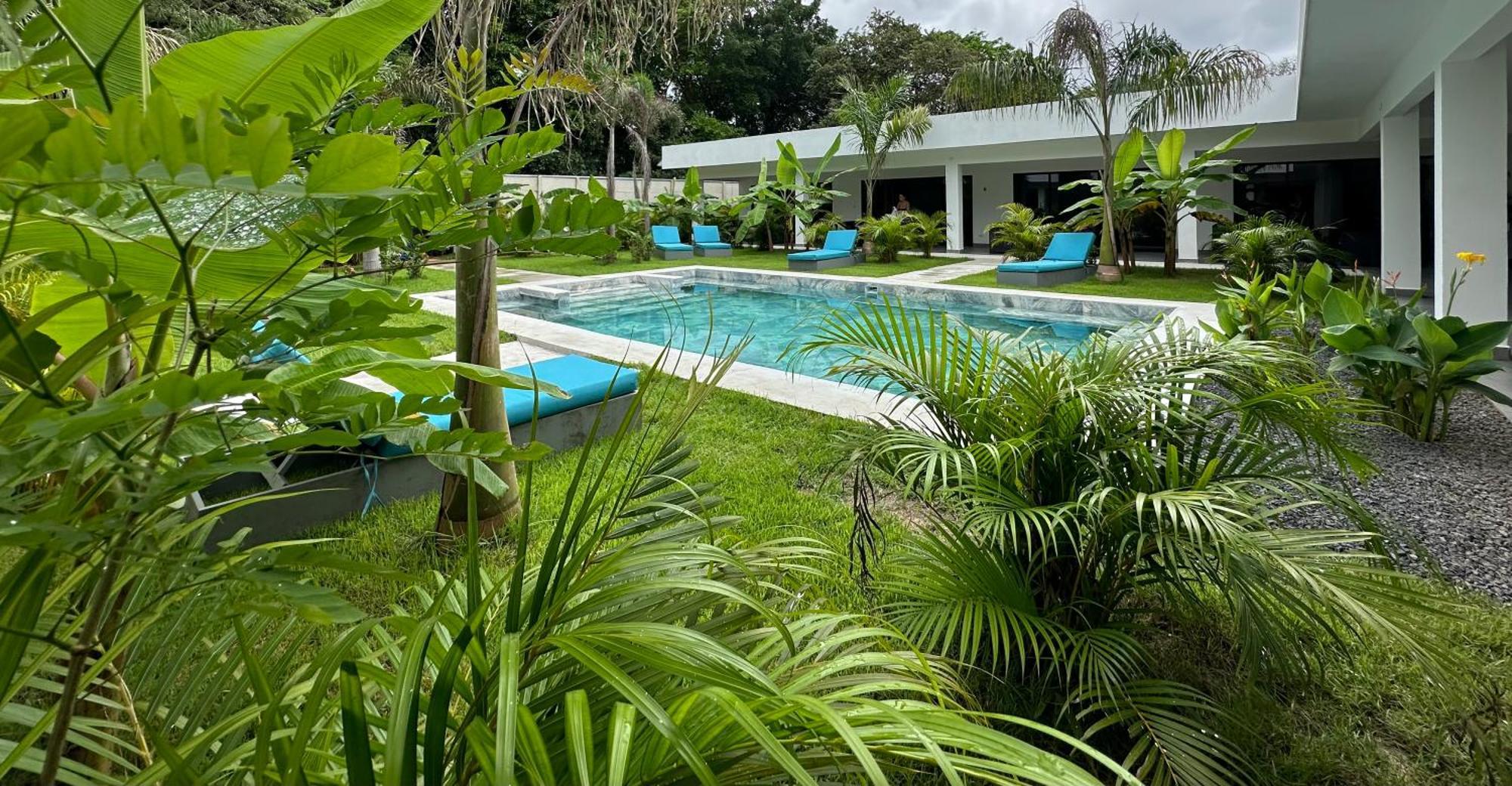 Hotel Good Life Coco Bagian luar foto
