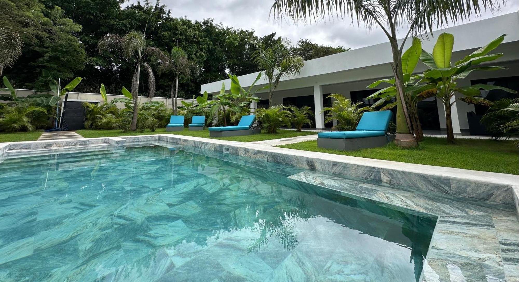 Hotel Good Life Coco Bagian luar foto
