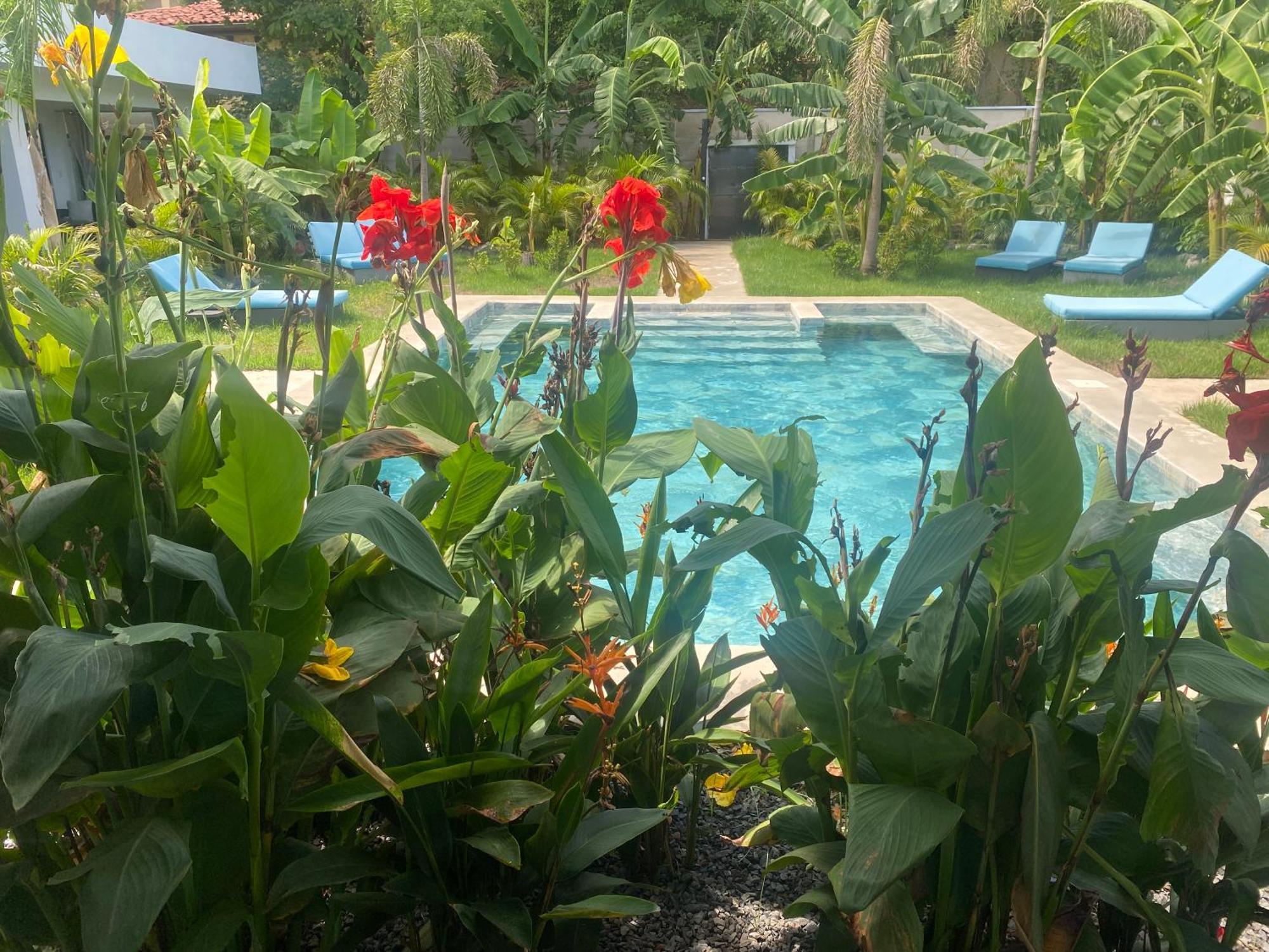 Hotel Good Life Coco Bagian luar foto